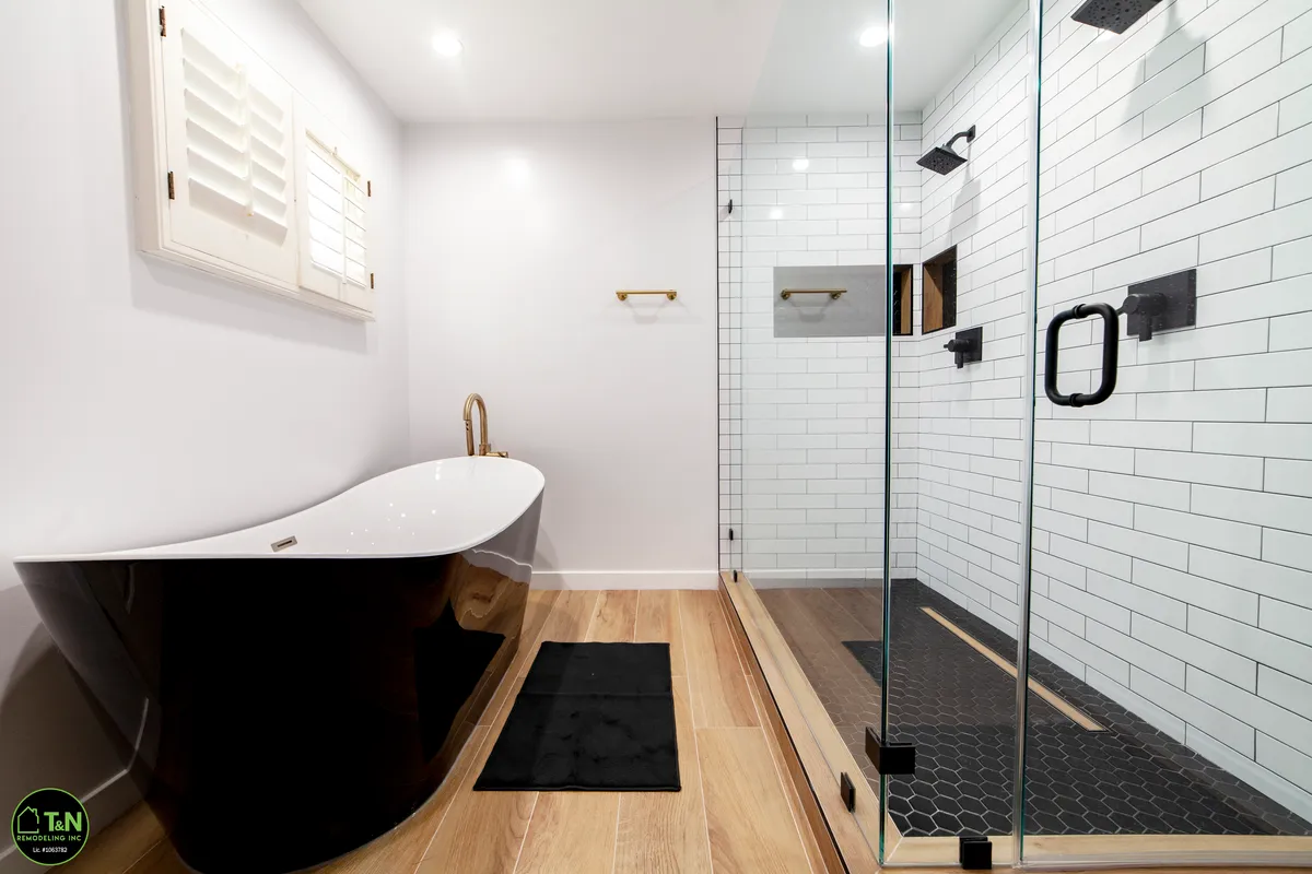 Bathroom Remodel project in Toluca Lake by T&N Remodeling - photo 11